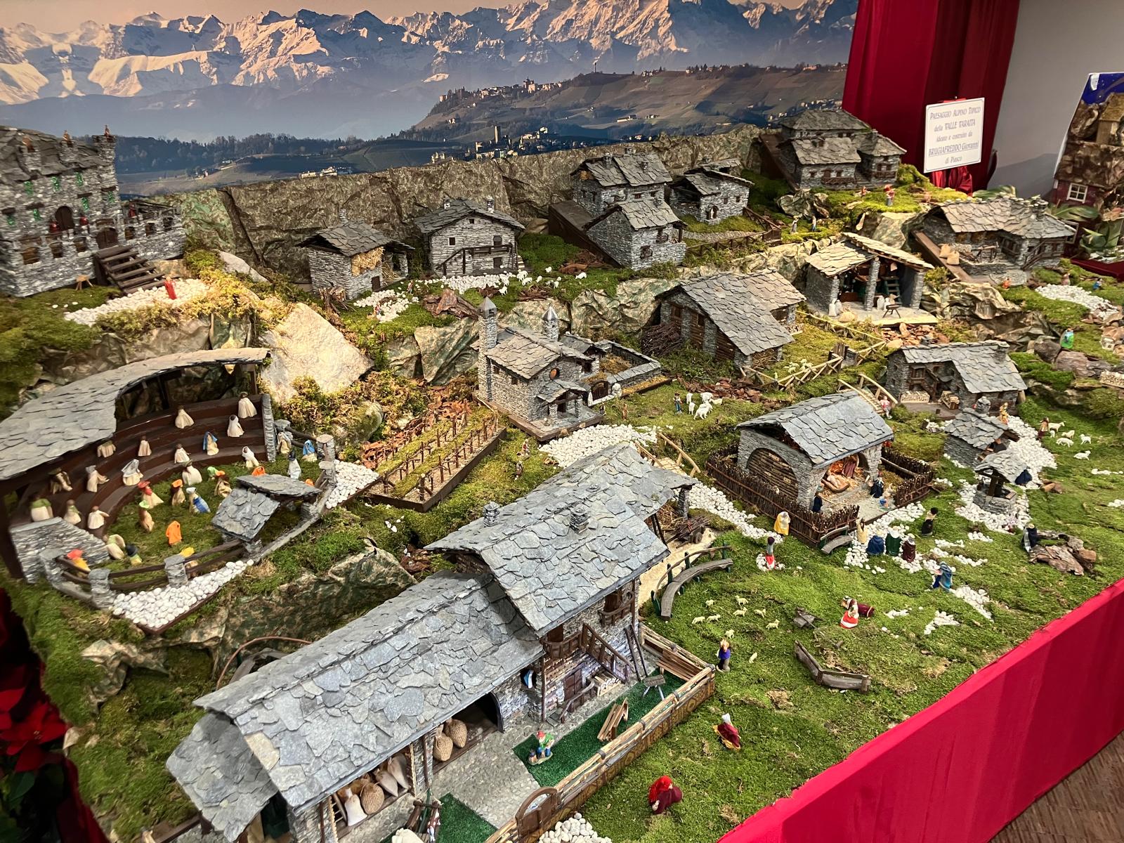 Presepe con Casette in Pietra -  Brugiafreddo Giovanni a Piasco (CN)