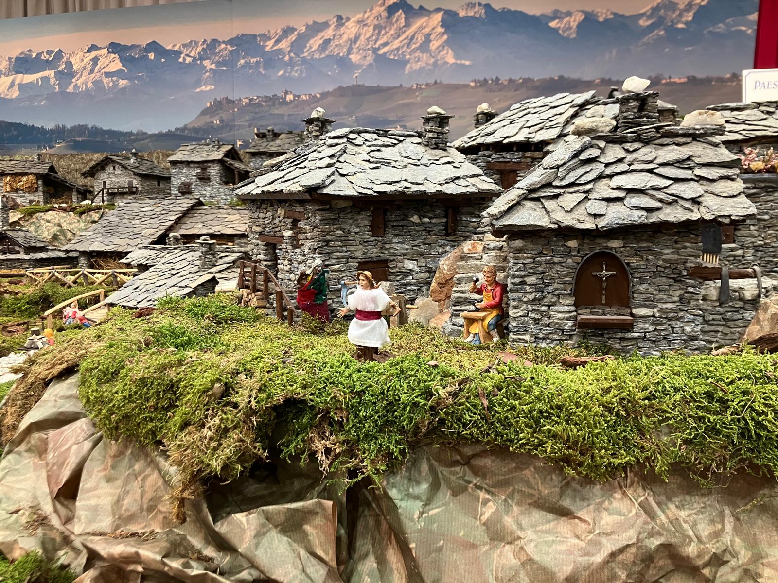 Presepe con Casette in Pietra -  Brugiafreddo Giovanni a Piasco (CN)